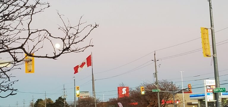 تمديد كهرباء داخلي للفلل في جدة – توزيع مثالي وأمان عالي